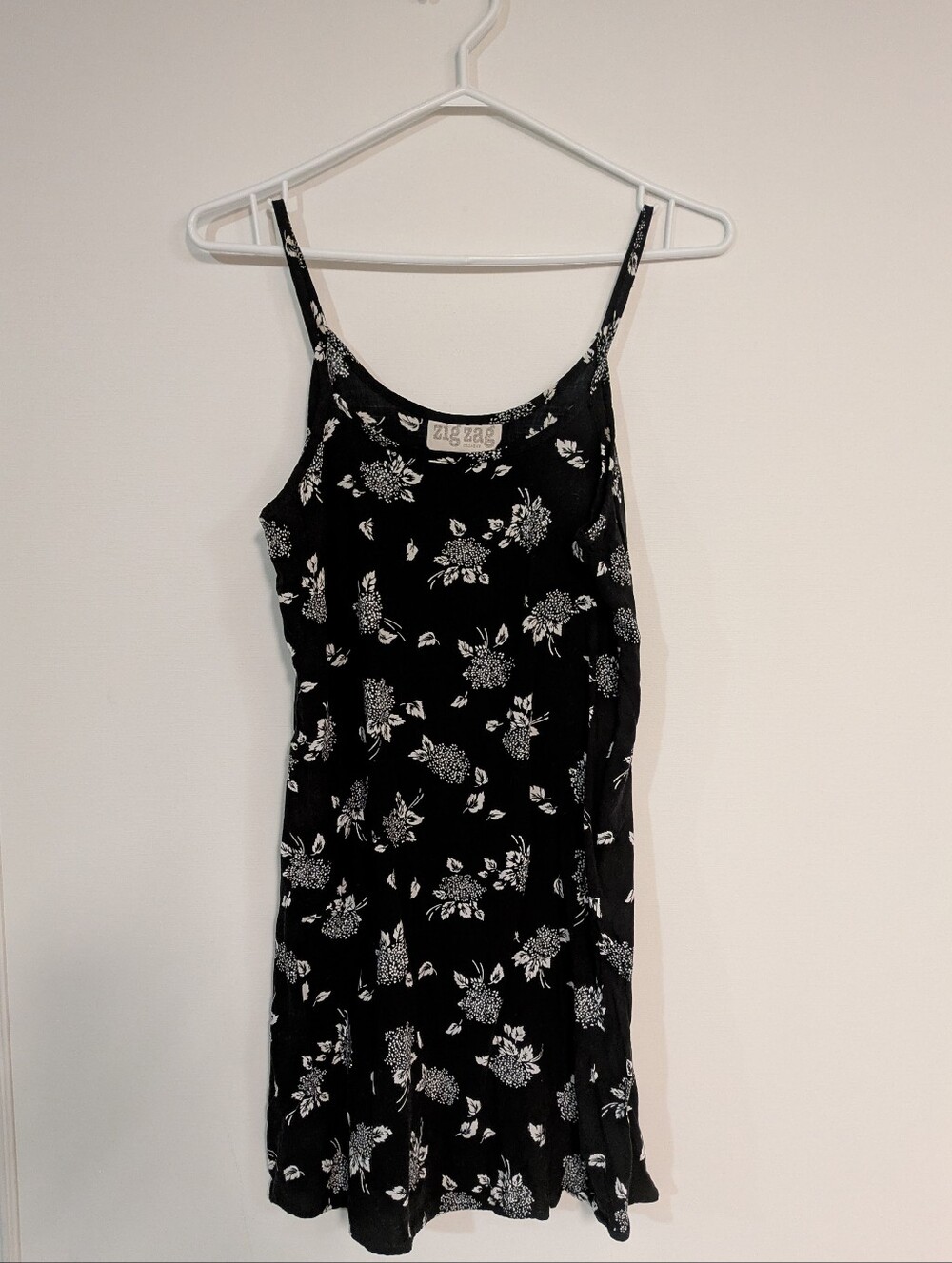 Vintage Zig Zag Floral Dress
